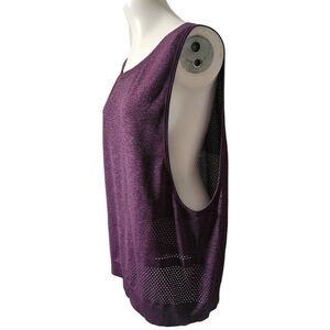 Lululemon Breeze By Muscle TankPurple Aurora Black Relaxed Fit Open Side sz 8